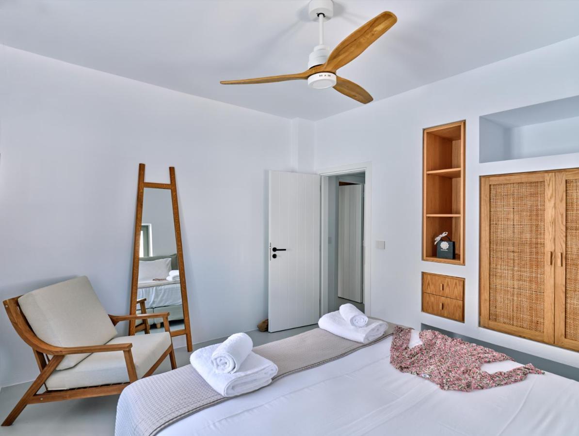 Siora Of Paros - Ammiralis & Castelis Villa Náousa Exteriör bild