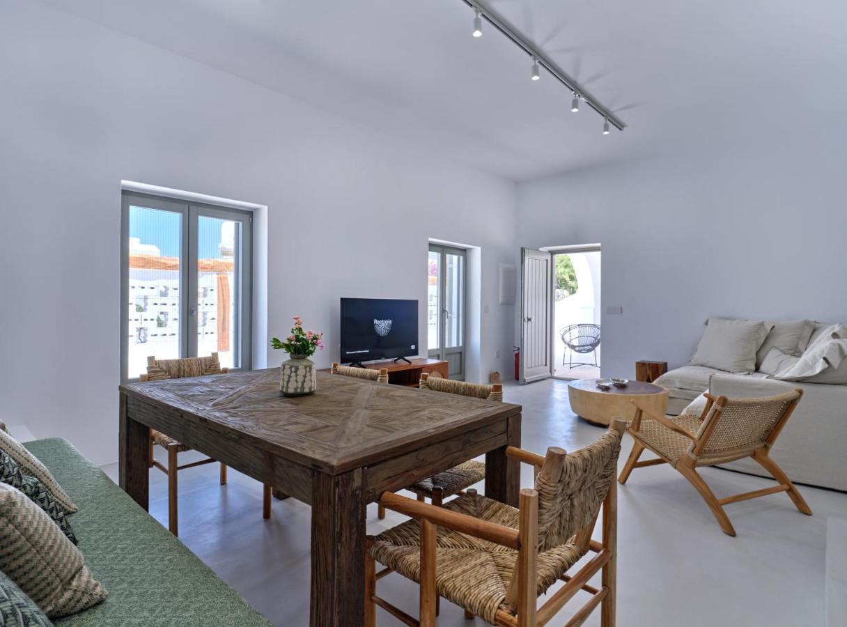 Siora Of Paros - Ammiralis & Castelis Villa Náousa Exteriör bild