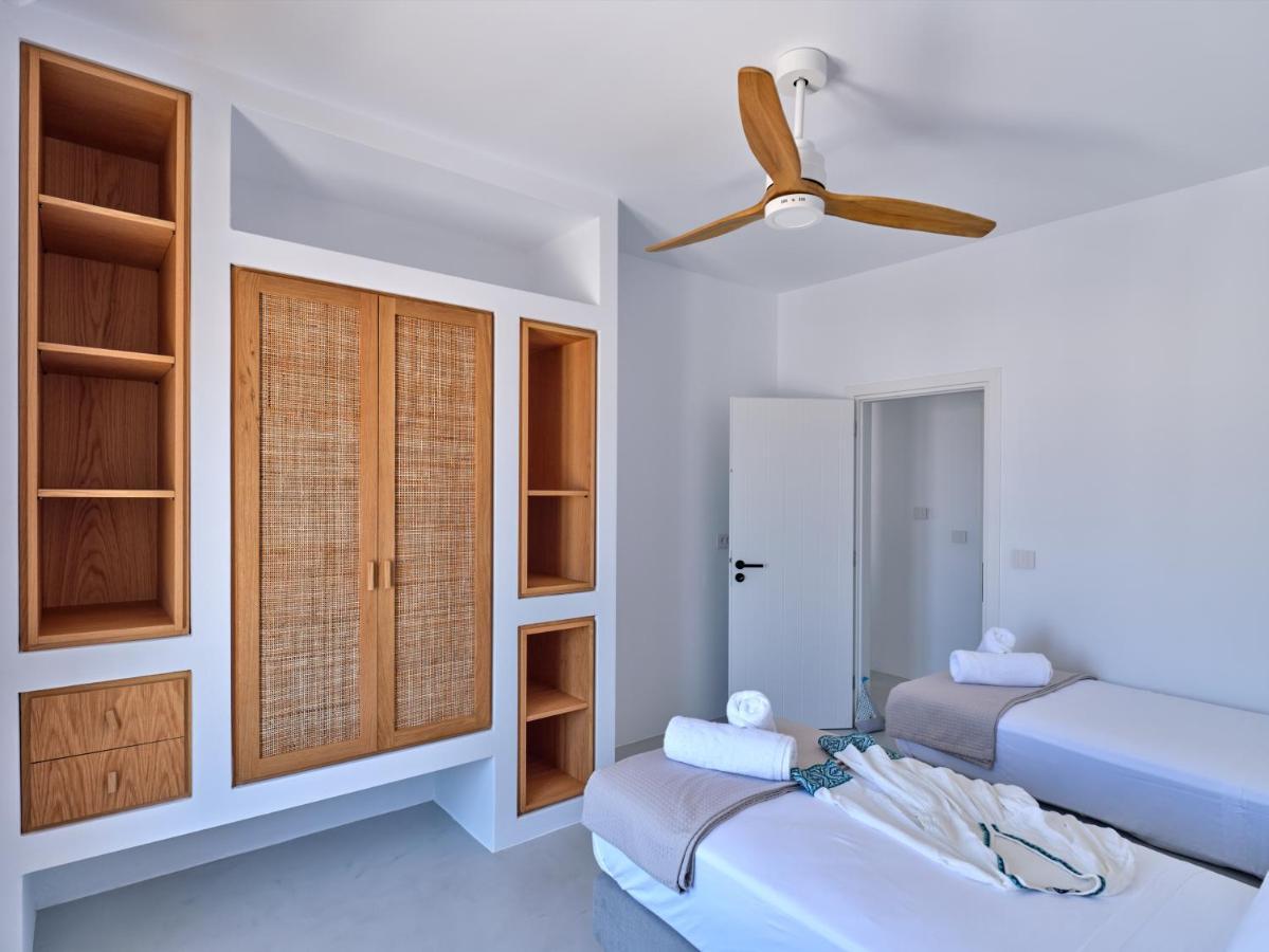 Siora Of Paros - Ammiralis & Castelis Villa Náousa Exteriör bild