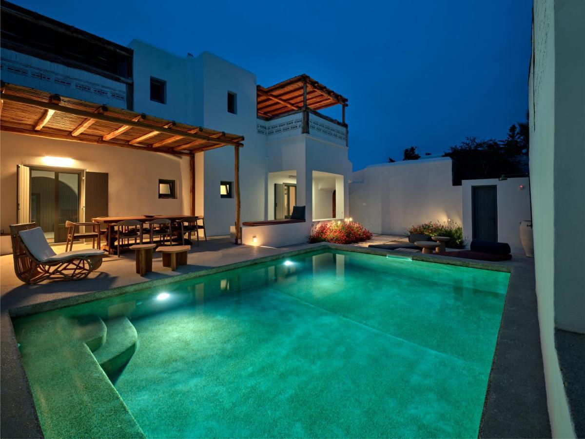 Siora Of Paros - Ammiralis & Castelis Villa Náousa Exteriör bild