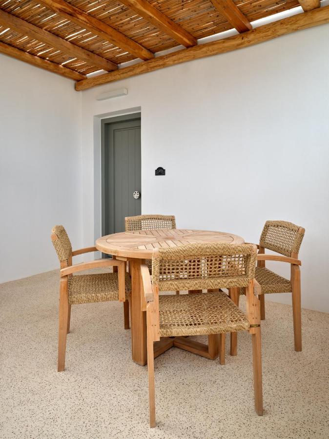 Siora Of Paros - Ammiralis & Castelis Villa Náousa Exteriör bild